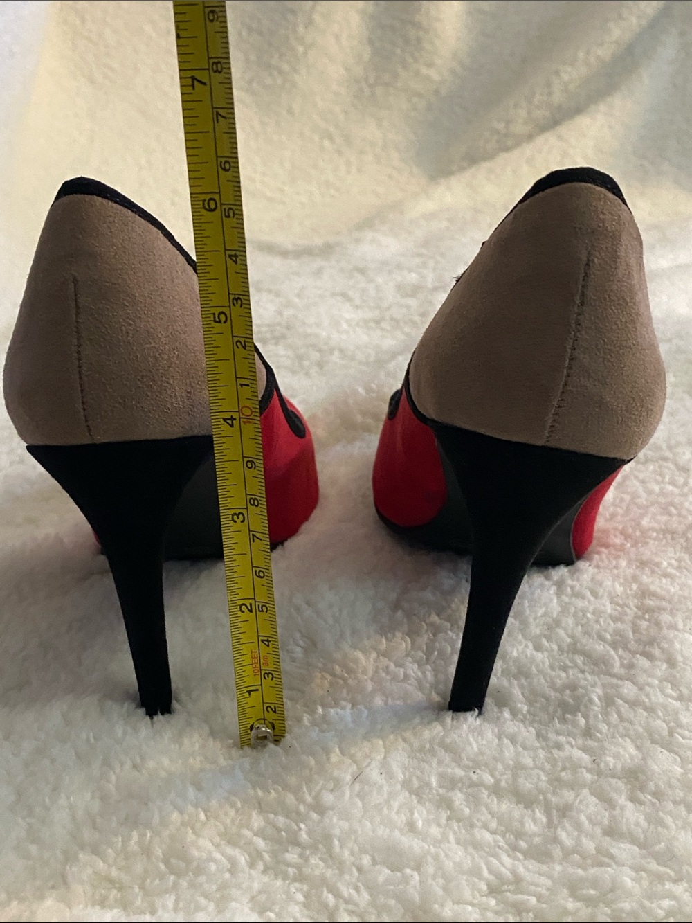 Chinese Laundry Red and Taupe Pointed-Toe Pumps - Picture 7 of 8